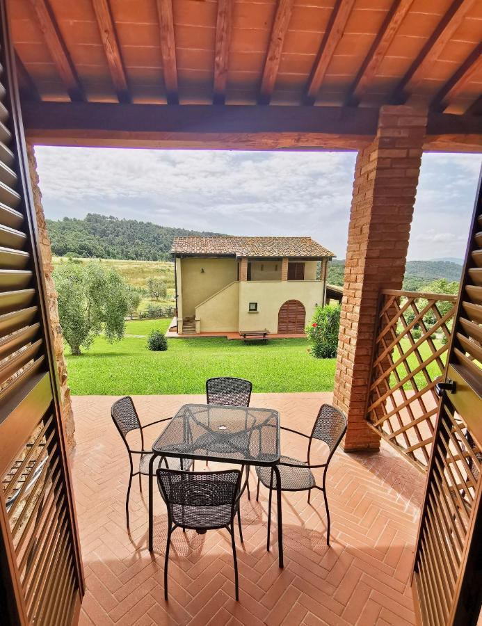 Resort Le Tegole Riparbella Esterno foto